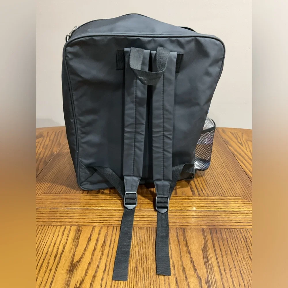 STING black backpack with water bottle holder & extra compartment in front NWOT